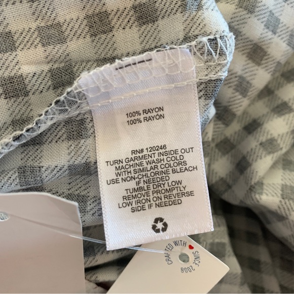 🎉 5/$25 NWT WALLFLOWER Size 1X & 2X Flowing Pull On Black & White Shorts - Picture 4 of 5